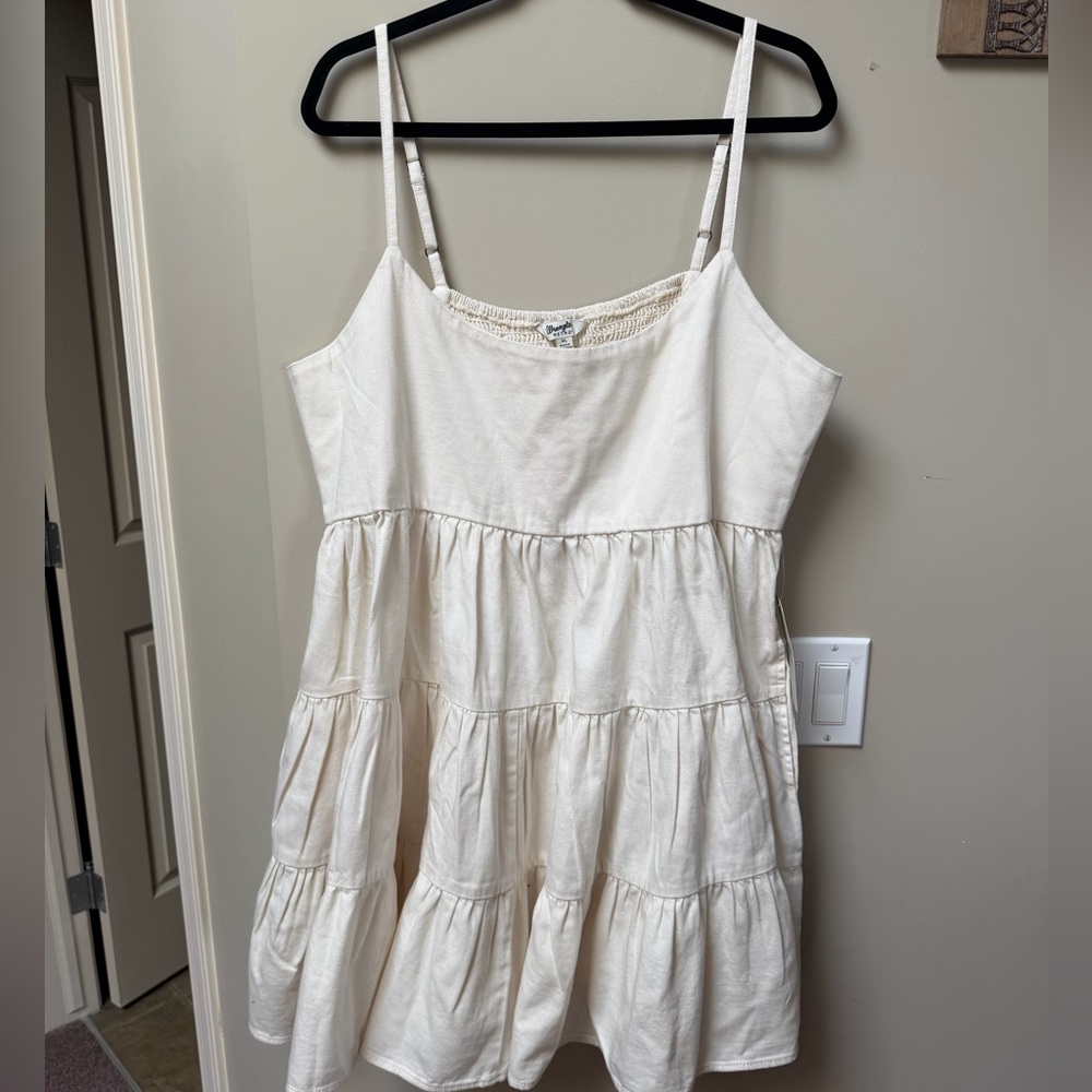 Wrangler Cream Tiered Spaghetti-Strap Dress